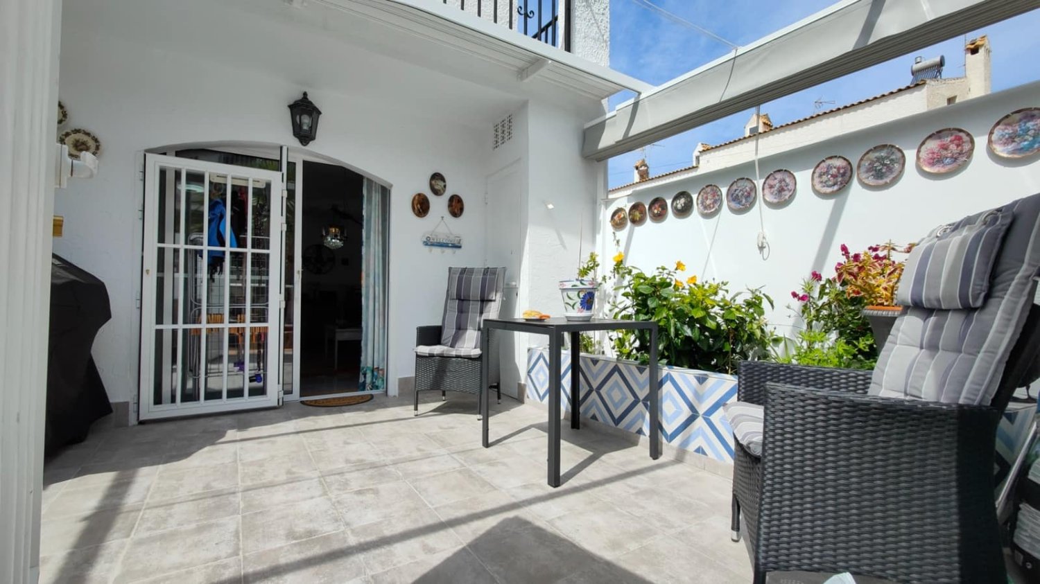 2 bedrooms Bungalow in Torrevieja, Spain No. 221393