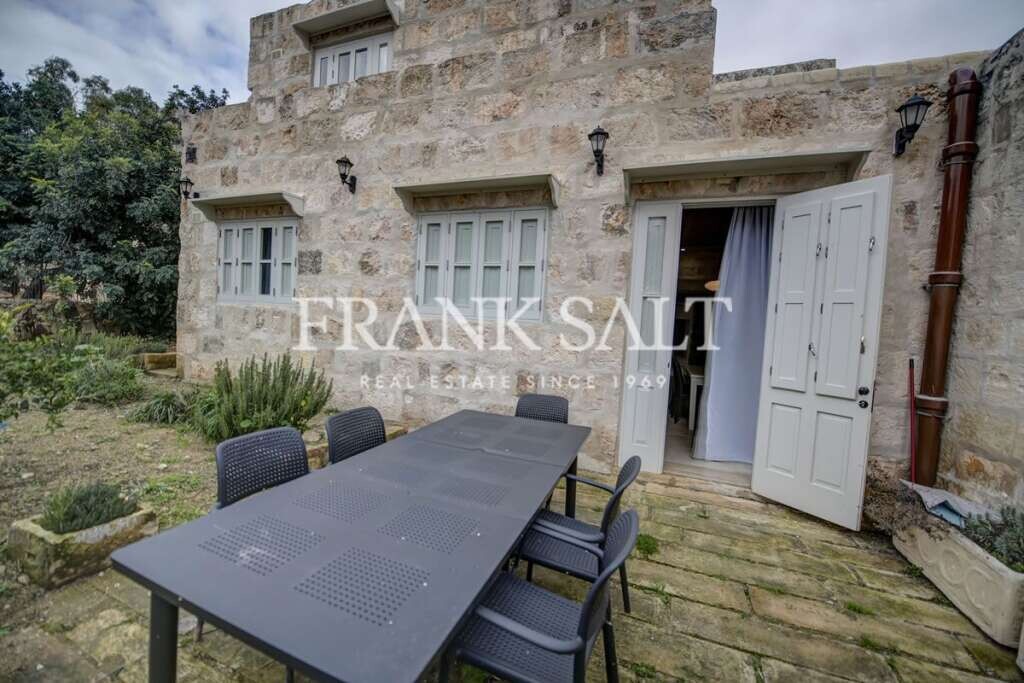 Casa T2 em Qormi, Malta N.º 9544