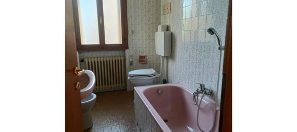 5 bedrooms Apartment in Padua, Italy No. 358416 20