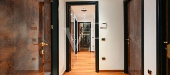 14 rooms Villa in Bassano del Grappa, Italy No. 80026 14