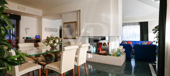 14 rooms Villa in Bassano del Grappa, Italy No. 80026 8