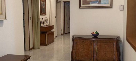 4 Schlafzimmer Wohnung in Cinto Caomaggiore, Italy, Nr. 280875 2