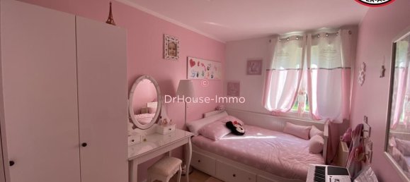 4 bedrooms House in Limay, France No. 171075 21