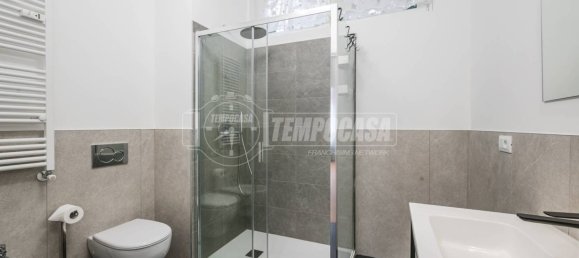 1 bedroom Apartment in Milan, Italy No. 260823 9