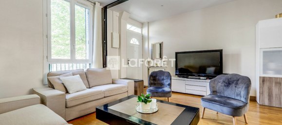 2 Schlafzimmer Haus in Choisy-le-Roi, France, Nr. 350321 3