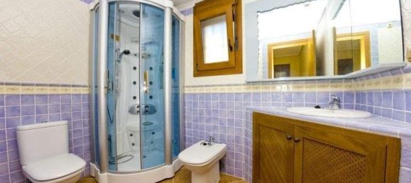 3 bedrooms Villa in Torrevieja, Spain No. 10596 8