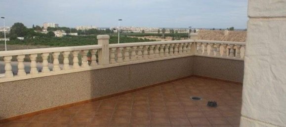 3 bedrooms Villa in Torrevieja, Spain No. 10596 11