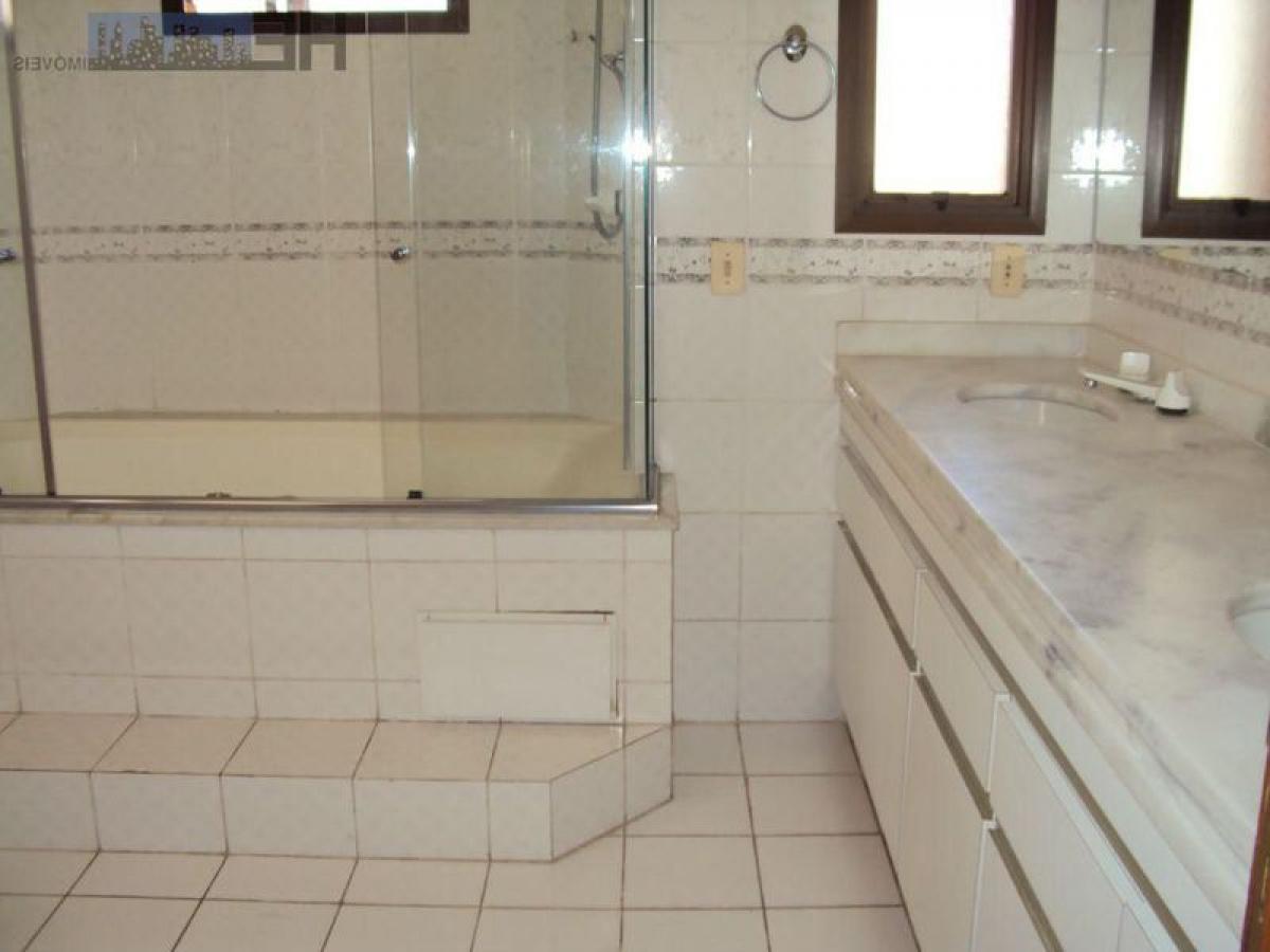 4 bedrooms Apartment in Sao Paulo, Brazil No. 439325