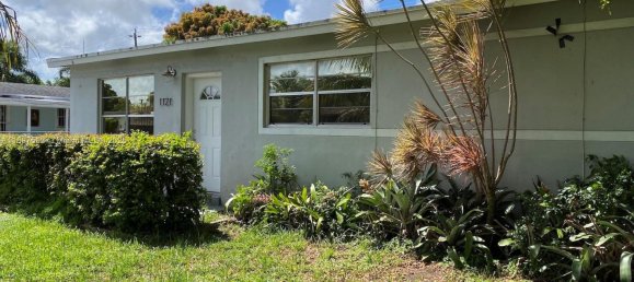 3 Schlafzimmer Villa in Miami, USA, Nr. 615143 2
