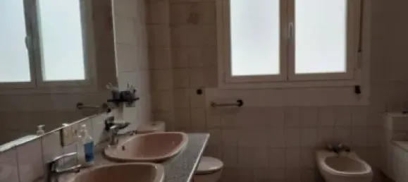 3 Schlafzimmer Wohnung in Chartered Community of Navarre, Spain, Nr. 184831 10