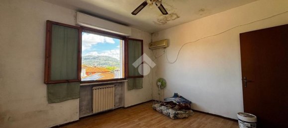 2 chambres Appartement à Montecatini Terme, Italy No. 322398 8