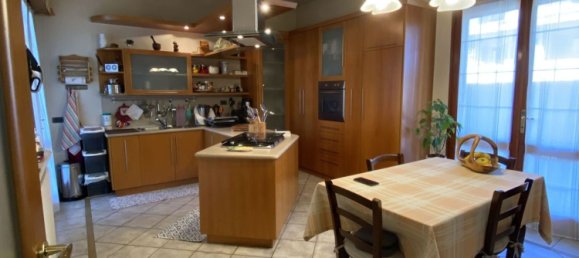 Villa de 4 dormitorios en Castegnato, Italy No. 365604 29