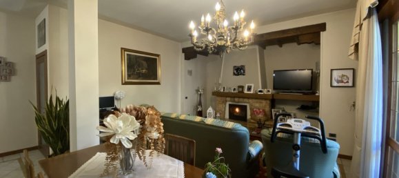 Villa de 4 dormitorios en Castegnato, Italy No. 365604 21