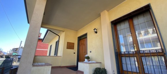 Villa de 4 dormitorios en Castegnato, Italy No. 365604 40