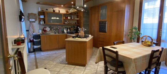 Villa de 4 dormitorios en Castegnato, Italy No. 365604 25