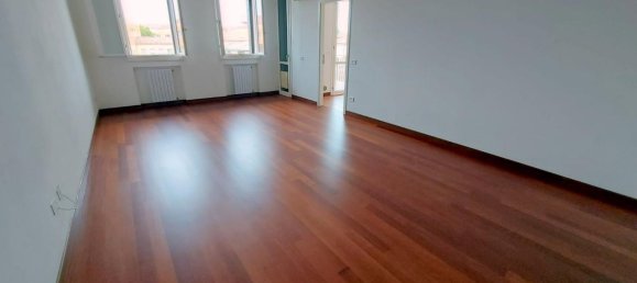 6-Zimmer Doppelhaus in Padua, Italy, Nr. 29969 4