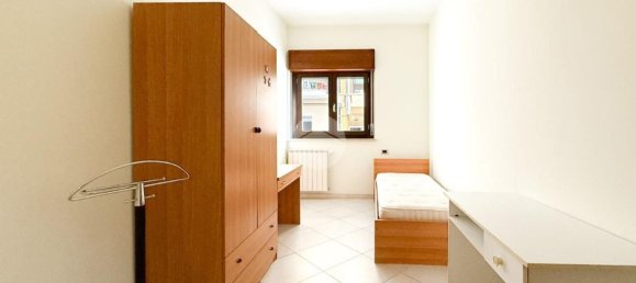 Apartamento de 4 habitaciónes en L'Aquila, Italy No. 288186 10