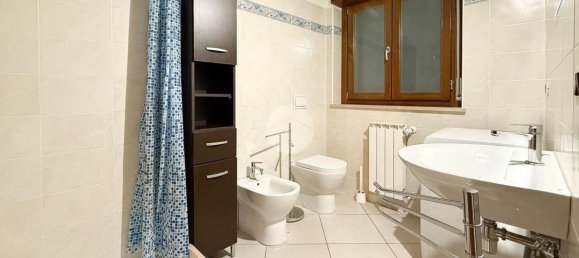 Apartamento de 4 habitaciónes en L'Aquila, Italy No. 288186 20