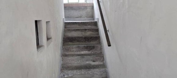 3 bedrooms House in Merone, Italy No. 187216 5