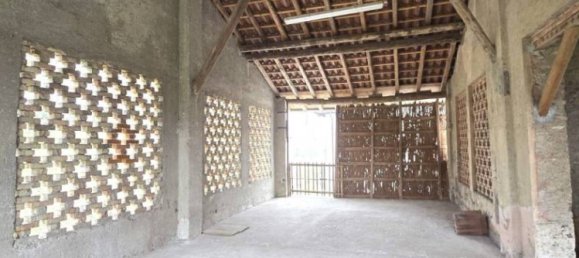 3 bedrooms House in Merone, Italy No. 187216 30