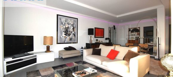 5 rooms Apartment in Viareggio, Italy No. 211030 11