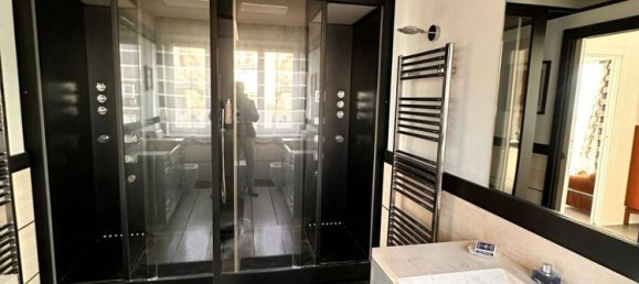 5 rooms Apartment in Viareggio, Italy No. 211030 25