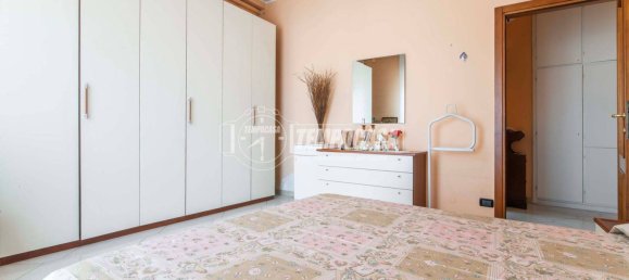 Apartamento de 1 dormitorio en Limbiate, Italy No. 277012 15