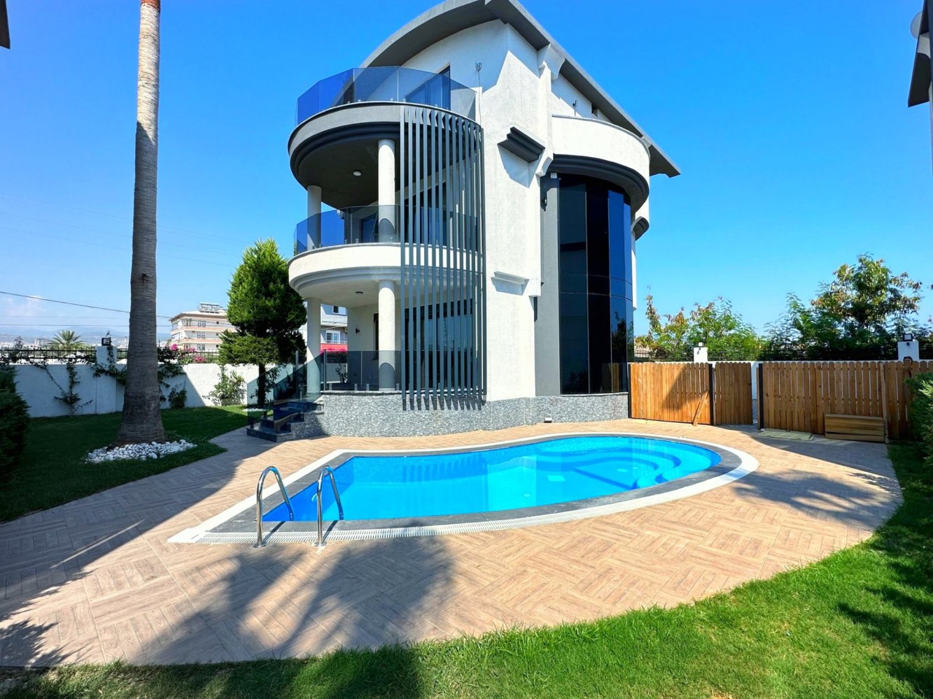 Villa 4+1 in Antalya, Turkey No. 23414