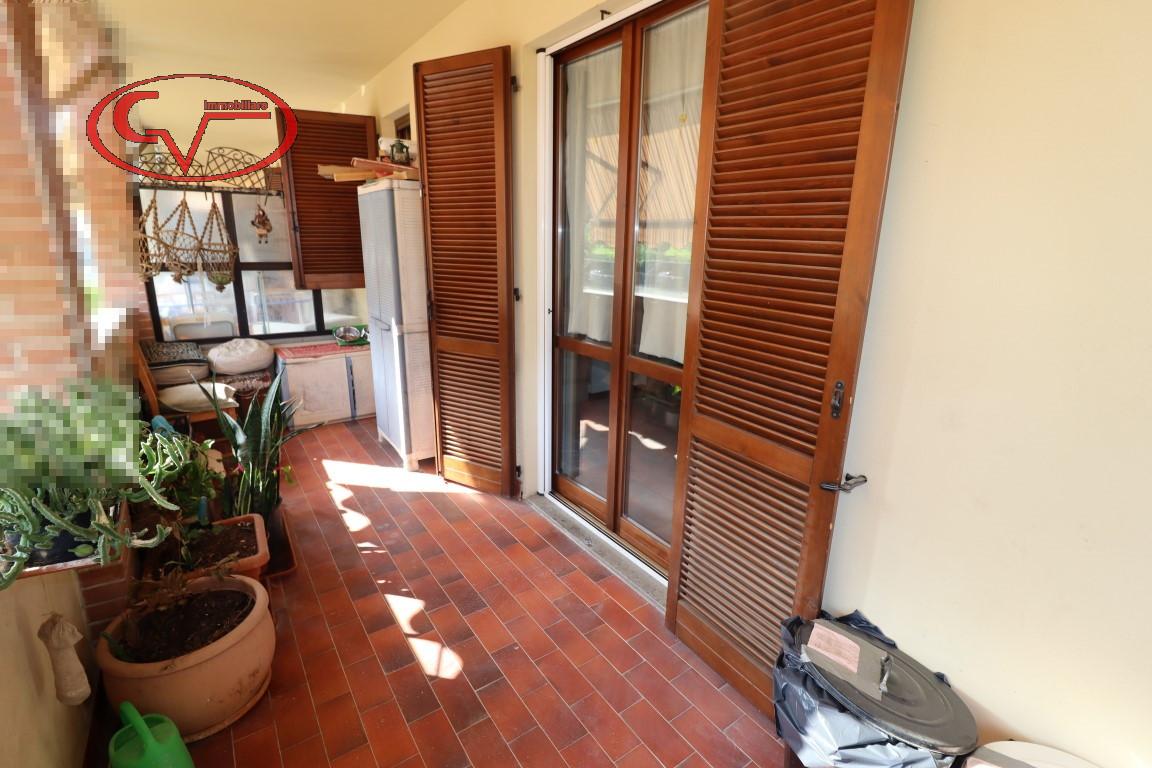 7 rooms Apartment in Montevarchi, Italy No. 229416