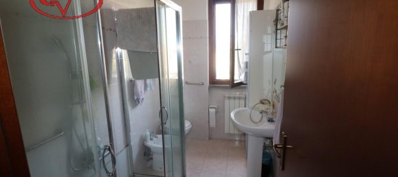 7 rooms Apartment in Montevarchi, Italy No. 229416 13