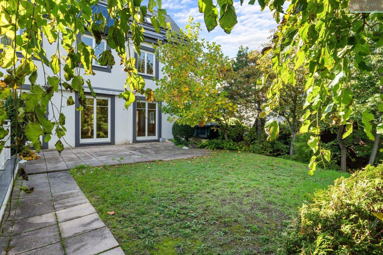 Apartamento de 8 divisões em Wahring, Austria N.º 196609