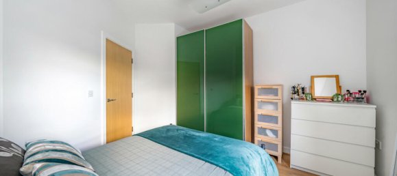 2 bedrooms Apartment in London, United Kingdom No. 7751 5