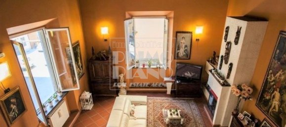 7 rooms Duplex in Lucca, Italy No. 11966 6