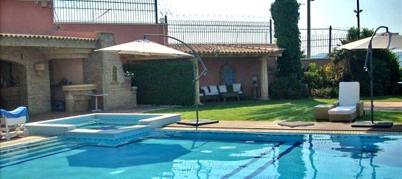 7 bedrooms Villa in Anavyssos, Greece No. 7784 10