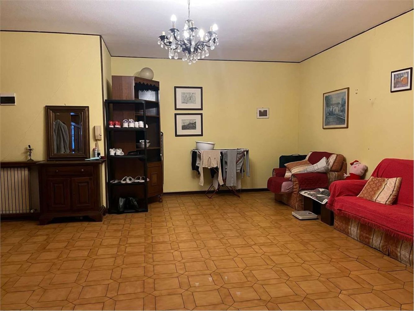 5-Zimmer Wohnung in Modena, Italy, Nr. 120066