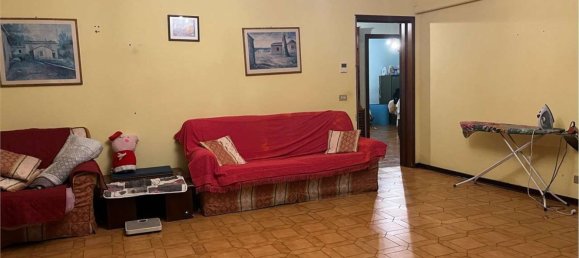 5-Zimmer Wohnung in Modena, Italy, Nr. 120066 3