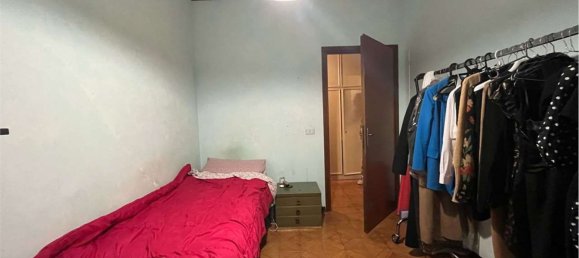5-Zimmer Wohnung in Modena, Italy, Nr. 120066 10