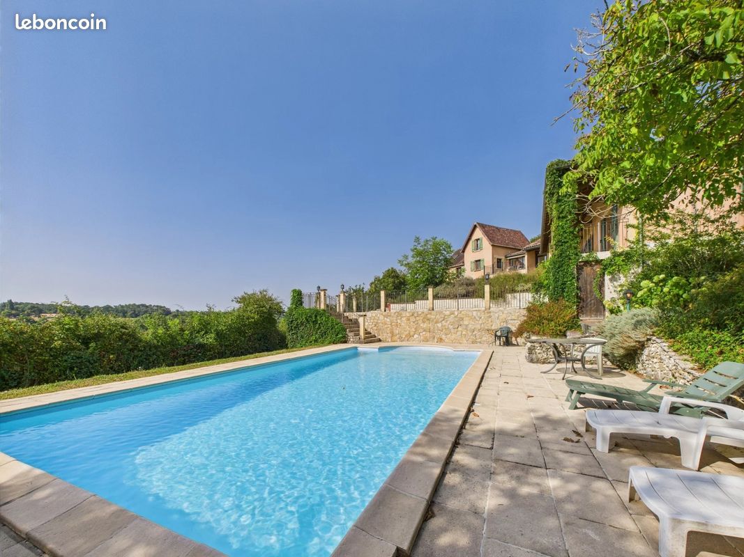 Moradia em banda T5 em Dordogne, France N.º 335912