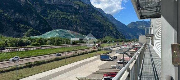 1-salle Entrepôt à Trento, Italy No. 43533 26