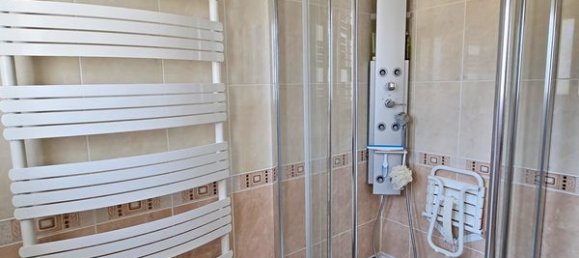 Casa de 4 dormitorios en Le Poinconnet, France No. 277687 11