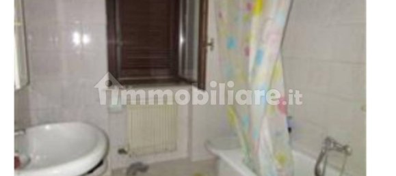 2 bedrooms House in Castel San Giovanni, Italy No. 190664 4