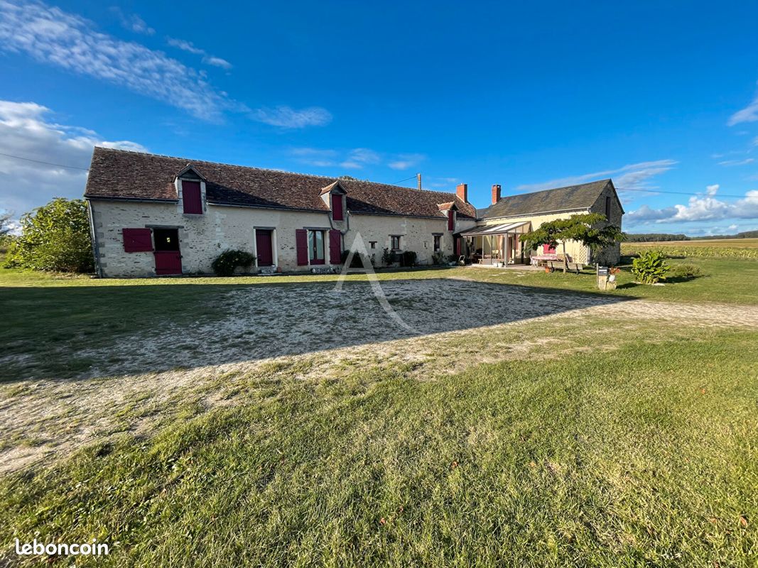 3 Schlafzimmer Haus in Nouans-les-Fontaines, France, Nr. 239345