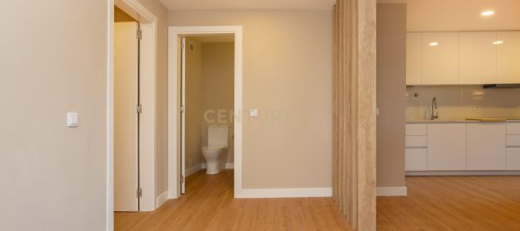 3 bedrooms Apartment in Cascais, Portugal No. 121033 11