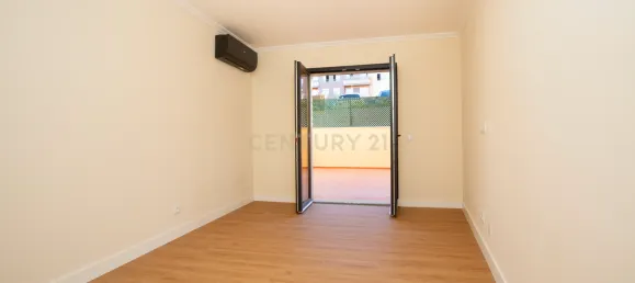 3 bedrooms Apartment in Cascais, Portugal No. 121033 21