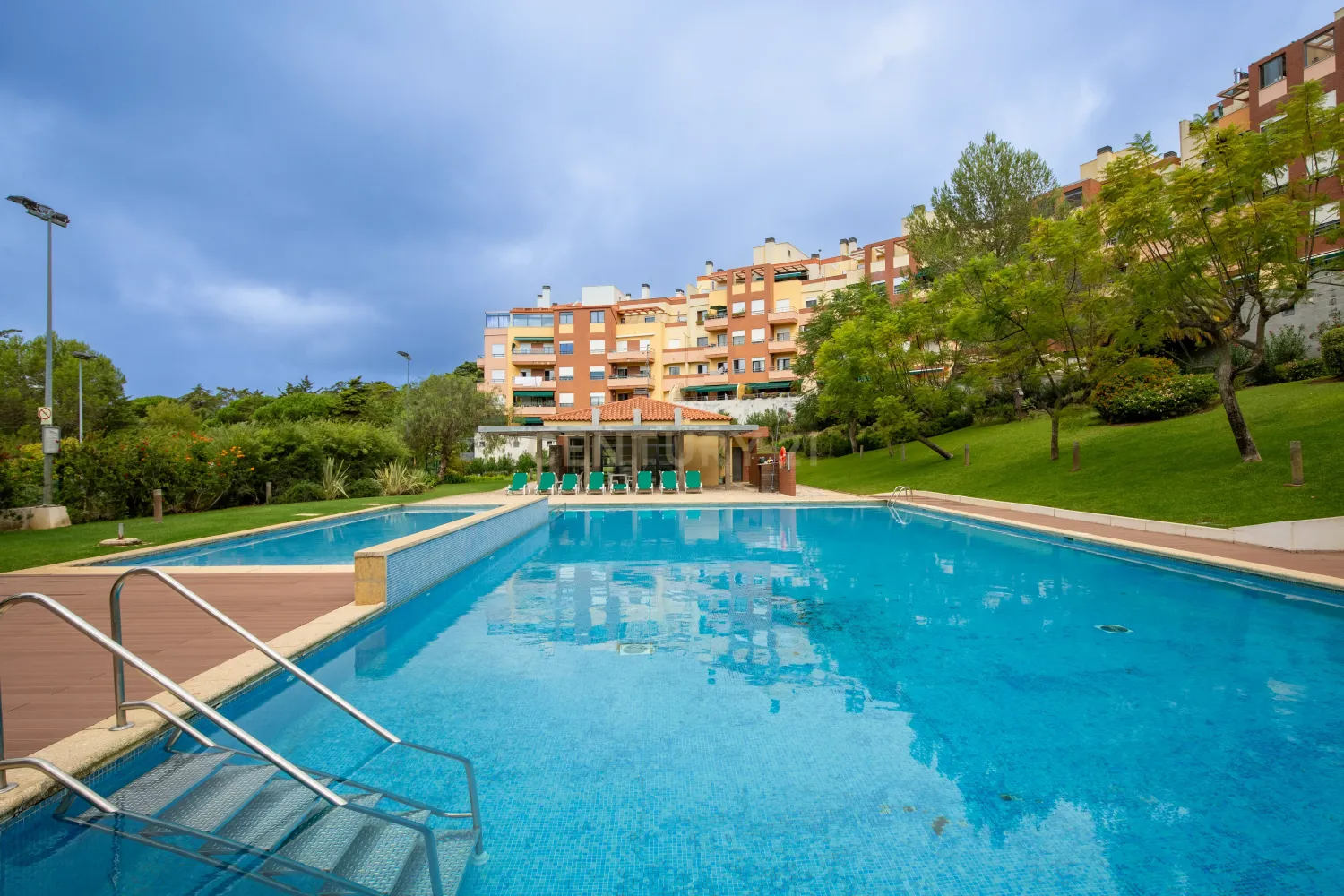 3 bedrooms Apartment in Cascais, Portugal No. 121033