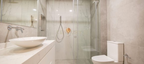 3 bedrooms Apartment in Cascais, Portugal No. 121033 17