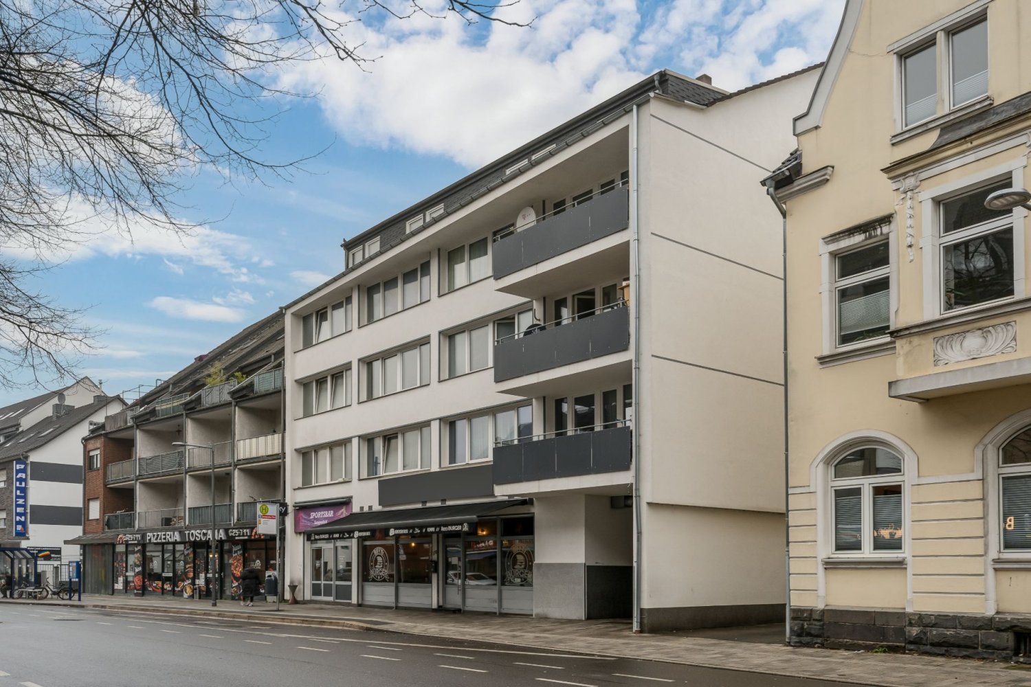 32-Zimmer Gebäude in Mettmann, Germany, Nr. 121545