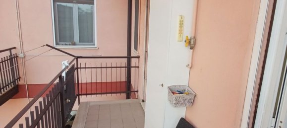 3 rooms Apartment in Potenza, Italy No. 36629 11