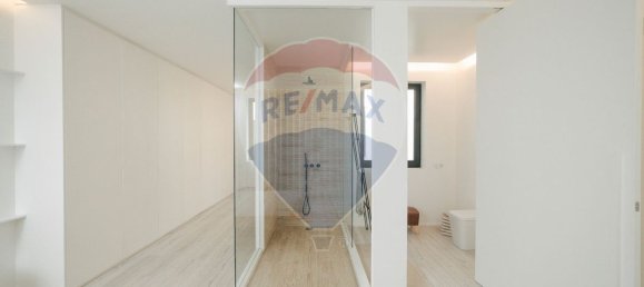 3 bedrooms House in Porto, Portugal No. 24218 13