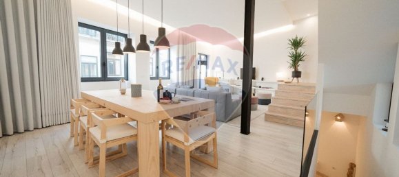 3 bedrooms House in Porto, Portugal No. 24218 6